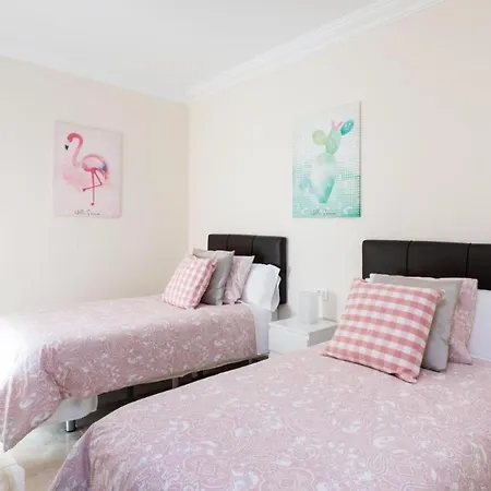 Rolycar 104 Icod De Los Vinos